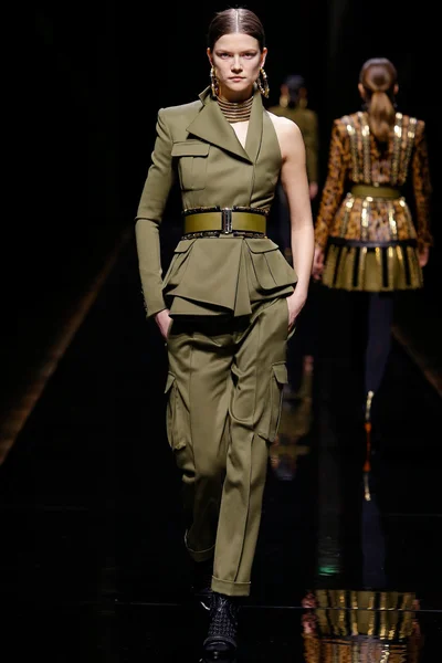 Look 20